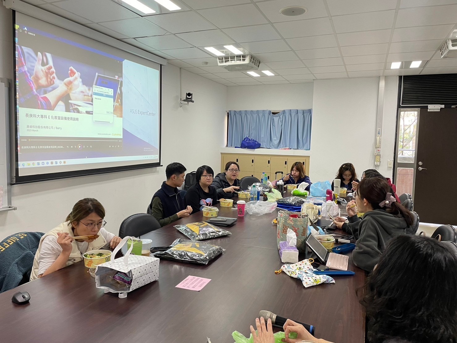 112學年度護理系碩士班師生座談會-學生提問