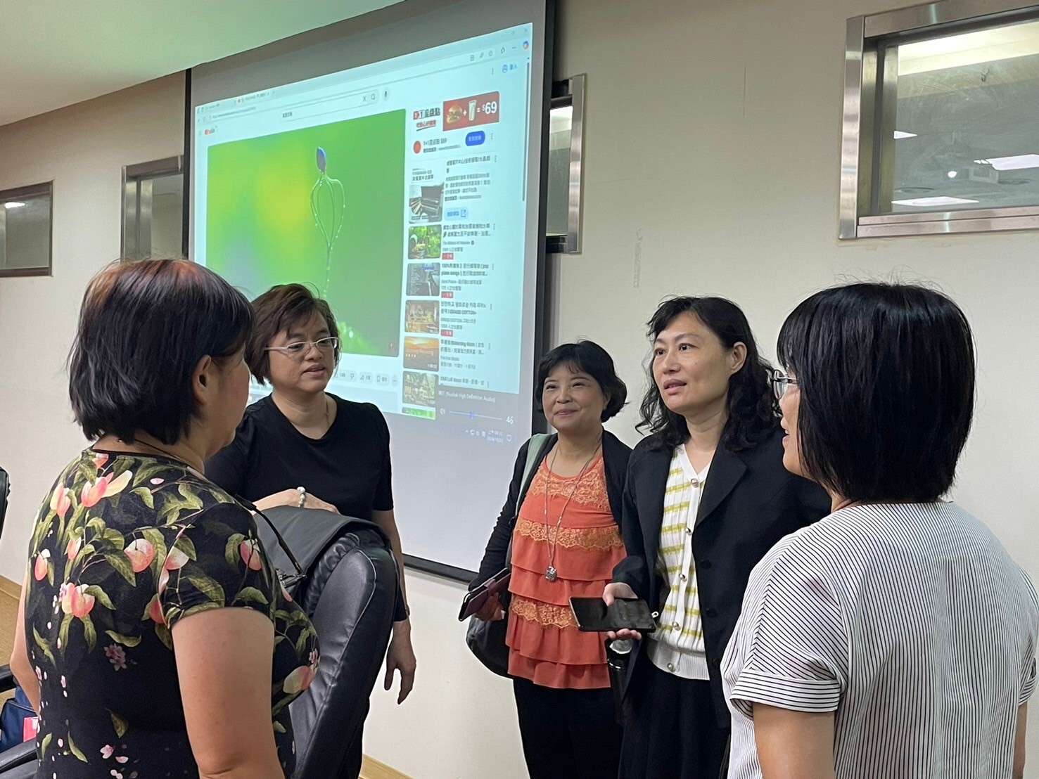 2024/10/22新加坡學者參訪及交流-會後討論