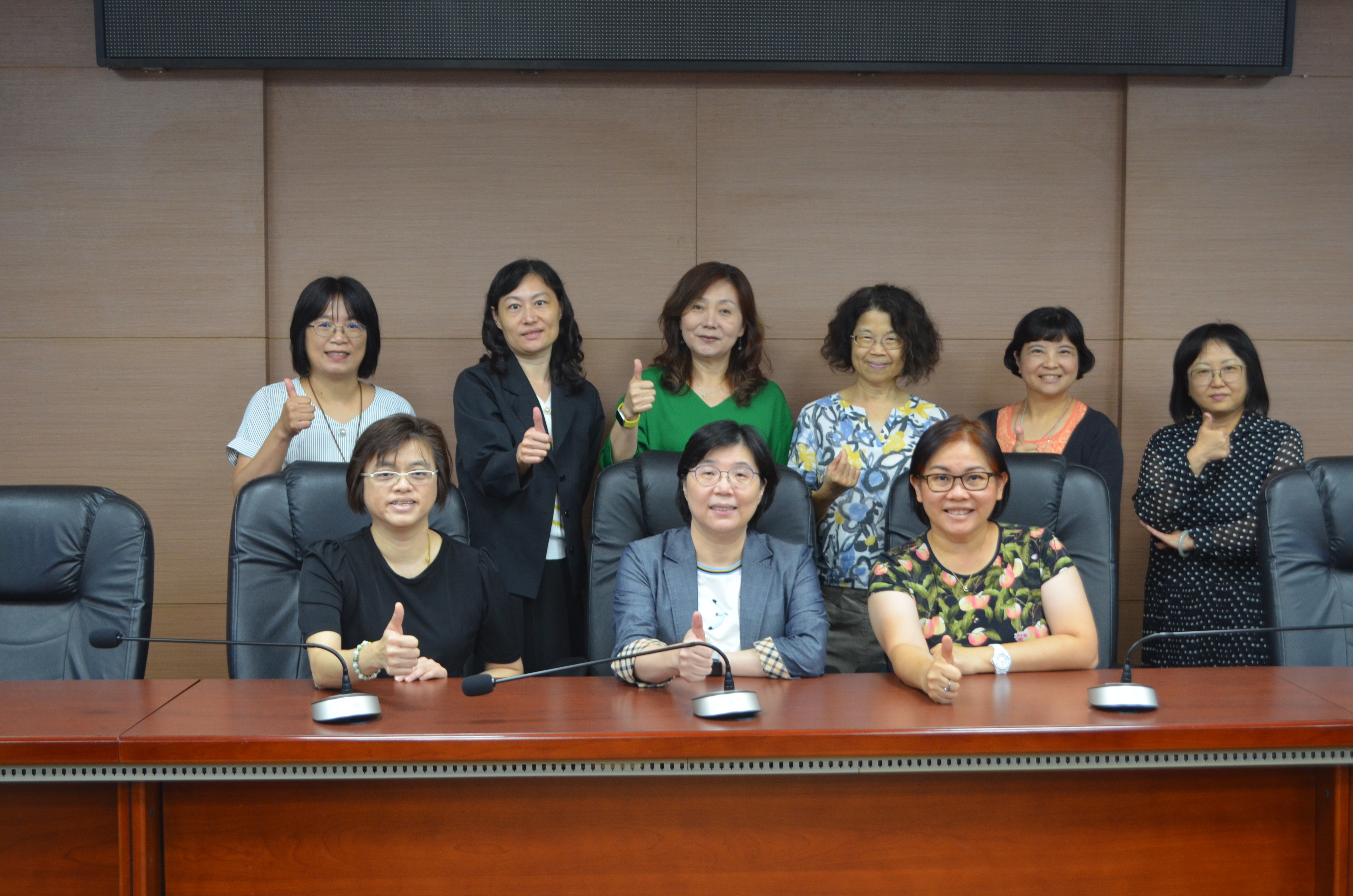 2024/10/22新加坡樟宜醫院學者參訪及交流大合照